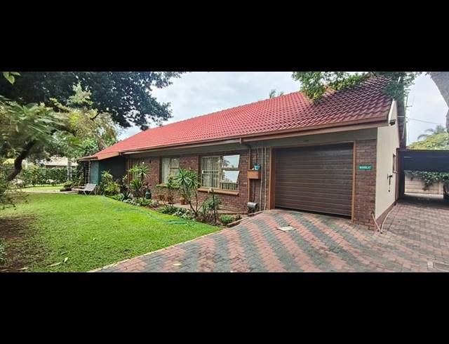 3 BEDROOM HOUSE FOR SALE IN PRETORIA GARDENS